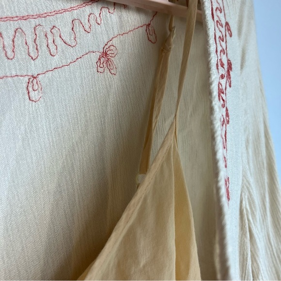 Free People Skyfall Embroidered Tunic Dress Sz M Cream Boho Bell Sleeve READ - Picture 16 of 16